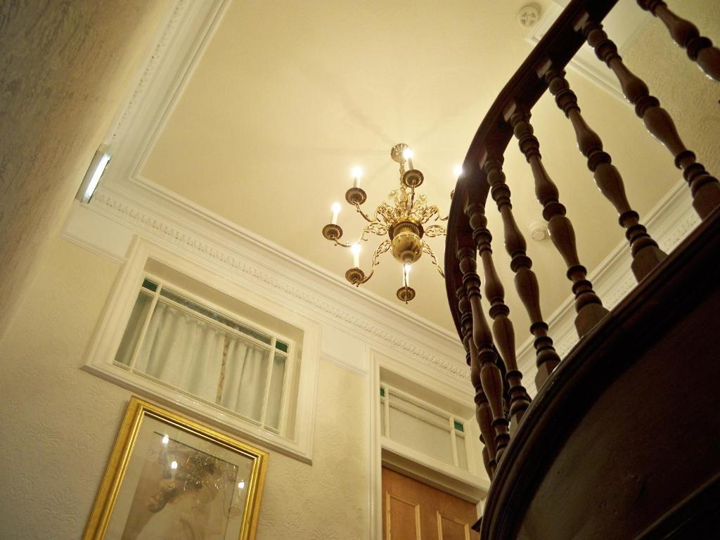 Hôtel The Conifers à Édimbourg Extérieur photo